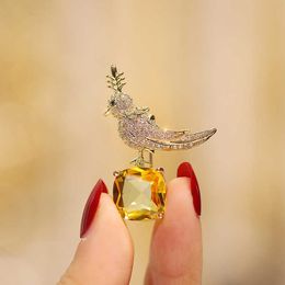 Pins Brooches simple yellow crystal bird Women's luxury gold silver color zircon alloy animal brooch safety pin good G230529