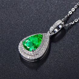 Chains European And American High-end Inlaid Zircon Drop-shaped Emerald Gemstone Pendant Female Collarbone Chain Necklace Pendants