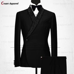 Erkek Suit Blazers Lüks Formal Siyah Düğün Erkekler Set Slim Fit Groomsmen Damat Smokin Beyaz Tasarımlar Parlak Şal Yüzü Blazer Pantolon 2 PCS 230601