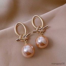 Stud Fashion New Knot Pearl Earrings for Women Versatile Dangle Female Wedding Party Jewelry