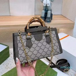 2023-West Long Bamboo Bags Crossbody Desigber Diana Shoulder Bag Handbag Luxury Bamboos Tote Bag Small Letter G Chain Leather Totes