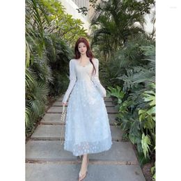 Casual Dresses French Senior Sense Temperament Design Runway Women Long-Sleeved Three-Dimensional Embroidered Lace Fairy Long Dress