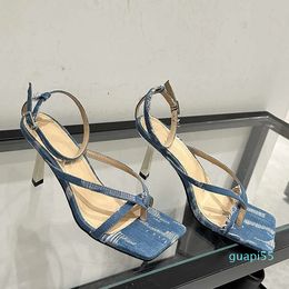 Designer Sandals Pumps in Denim Heels Elegant Women Shoes Fashion Shallow Female Ankle Buckle Ladies High Flip Flops