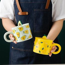 Mugs Fruit Mug With Lid Large Capacity Drinking Cup Ceramic Coffee Cups Original Breakfast Unusual Tea Go