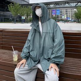 Men's Jackets Summer Thin Jacket Men Fashion Oversized Hooded Streetwear Hip Hop Loose Bomber Mens Ice Silk M-2XL