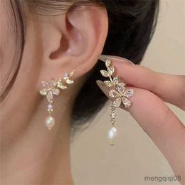 Stud Exquisite Leaves Crystal Flower Earrings For Women Zircon Rose Butterfly Tassel Earring Bride Wedding Party Jewellery