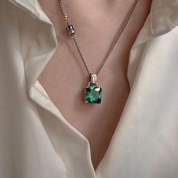 Pendant Necklaces Vintage Thai Silver Crown Green Zircon Necklace Women Ins Fashion Accessories Jewellery Pendants