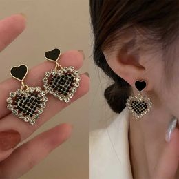 Korean Exquisite Women's Heart shaped Stud Shiny CZ Zircon Love Imitation Pearl Earrings Girl Temperature Jewelry Gift G230602