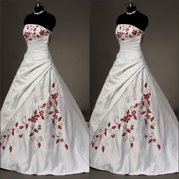 White Satin Red Embroidered Wedding Dresses Plus Size Ball Gown For Bride 2022 Strapless Lace-up Pleats Draped Vintage Wedding Gow323H