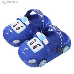 Sapatos de verão novos para crianças com furos, lindos carros para bebês, fundo macio, antiderrapante, respirável, cor doce, chinelos Baotou L230518