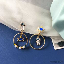 Charm Planet Earrings For Women Girls Cute Spaceman Drop Earring Circle Pendant Jewellery Party Gift R230603