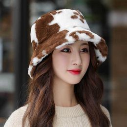 Wide Brim Hats Women's winter cow printed plush bucket soft velvet fisherman women's travel outdoor flat top hats G230603