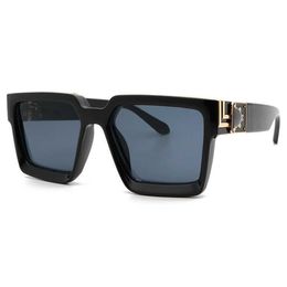 2020 Cross Mirror Hot Selling Network Red Same Fashion Blue Film Large Frame for Men's Trend Millionaire Sunglasses