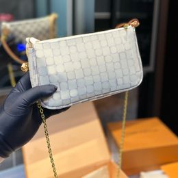 Luis Vuittons Tote Lvse LouiseViutionbag Designer Mahjong Bag Underarm Bags Shoulder Brand Chanis Crossbody Luxurys Handbags Fashion High Quality Bag Women Lette