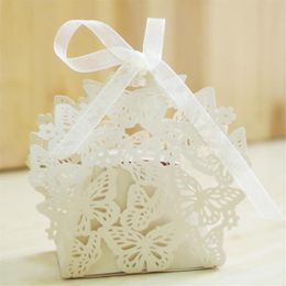 Noble Favors and GIfts Wedding Decor Hollow out Butterfly Paper Candy Box For Guests Event Party Supplies 100pcs lot362V