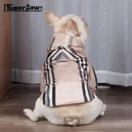 Towels Fashion Dog Wind Coat Outdoor Jacket Windbreaker Raincoat Dogs Clothes Pet Pug Hoodie Coat French Bulldog Dropshipping Wsc02