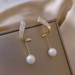 Charm 2022 New Elegant Imitation Pearl Suitable for Women's Crystal Long Tassel Exquisite Pendant Earrings Wedding Jewelry G230602