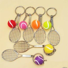 Key Rings Tennis Racket Keychain Cute Sport Mini Ring Car Bag Pendant Sports Chain Couples Friends Souvenir Gift Wholesale Drop Deli Dhlaw