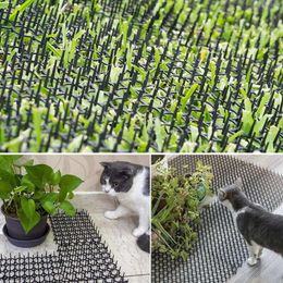 Cages 12pcs/set Garden Prickle Strip Dig Stop Cat Repellent Deterrent Mat Spike Portable Anticat Dog Outdoor Garden Supplies