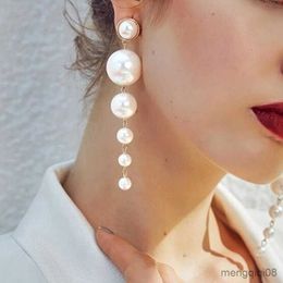 Charm New Trendy Elegant Created Simulated Pearl Long Earrings for Women Party Wedding Best Jewelry Gift R230603