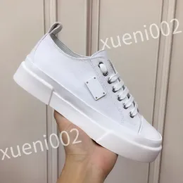 Top Luxury Designer Sneakers Men and Women Casual Shoes Fashion White Genuine Leather Flat Sports skate shoes