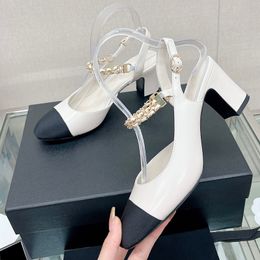 23SS Womens Chunky Heels 6.5cm Sandals Slingbacks Dress Shoes Lambskin With Chain Wedding Shoe Ladies For Party Adjustable Ankle Buckle Outdoor Casual Shoe Slides