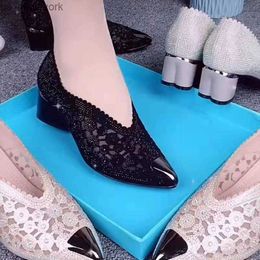 Chunky Lace Sexy Pointed Toe Women Shoes Summer 2022 Designer Mid Heels Shallow Mature Dress Woman Shoes Pumps Mujer Zapatos L230518