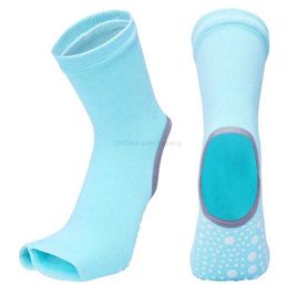 five toes yoga non slip grip socks Breathable cotton Comfortable sock for women Female silicone sole dance ballet pilates sox ankle knitted Gym workout slipper