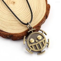 Pendant Necklaces Anime One Piece Necklace Trafalgar Law Logo Bronze Rope Chain Collar Choker Men Women Gift Accessory Jewellery