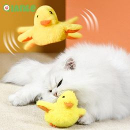 Toys Smart Cat Toys Automatic Electric Interactive Simulation Plush Cute Duck Toy for Kitten Cat Selfhey Toy Washable Cat Supplie
