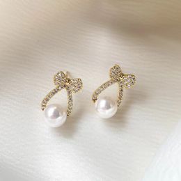 Fashion Bow-knot Pearl Stud Earrings For Women Lady Girls Temperament Korean Cute Earrings Engagement Jewelry Gift