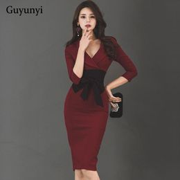 Dresses High Waist Tight Dress 2022 Spring Wine Red Elegant Office Dress Simple Notched Collar 3/4 Sleeves Temperament Party Dress Women