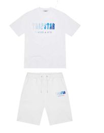 Мужские футболки Новая летняя футболка Trapstar и шорты, набор роскошной бренд хлопковой футболка для мужчин печати, 2, костюм женского спортивного костюма бесплатная доставка Z0221