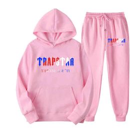Tracksuit Trapstar Brand Printed Sportswear Men's t Shirts 16 Colours Warm Two Pieces Set Loose Hoodie Sweatshirt Pants Jogging24ess