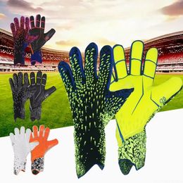 Sports Gloves Soccer Goalkeeper Gloves Unisex Football Gloves Strong Grip Soccer Goalie Gloves Outdoor Sports Gloves Latex Football Gloves 230603