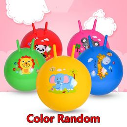Inflatable Bouncers Playhouse Swings 45cm PVC Inflatable Toys Bouncing Balls High Elasticity Hop Ball with 2 Space Hopper Random Color 230603