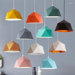 Pendant Lamps Modern Nordic Lights Diamond Shape 3-Heads Simple Atmosphere Wire Hanging For Milk Tea Shop Restaurant Dining Room