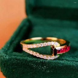 Cluster Rings 2023 Original Design Yellow Gold Color Geometric Ring Bling Red Zircon Stone Delicate Tail Girl Wedding Bridal Jewerlry