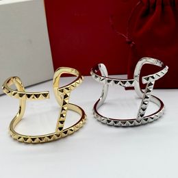 Rivet Nail bracelet for women luxury designer gold V shape Stainless steel Wide Bangle Silver Rose Purple V letter jewelry classic