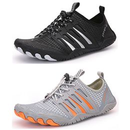 Indoor fitness shoes men's and women's deep squat jump jump jump rope shoes shock absorbing soft soles home sports shoes