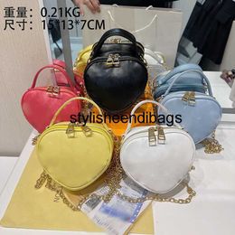 stylisheendibags Totes Colourful Heart-shaped Shoulder Bag Chain Women Cross Body Designers PU Leather Handbag Ladies Fashion Small Bag Tote Bags