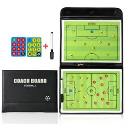 Balls Foldable Football Magnetic Tactic Board Soccer Coaching Clipboard for Match Train With Marker Pieces 2-in-1 Soccer Accessories 230603