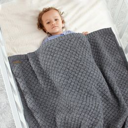 Blankets Swaddling Baby Blankets Spring Knitted born Wrap Super Soft Infant Swaddle Warm Kids Inbakeren Monthly Toddler Bed Sheet Bedding Cover 230603