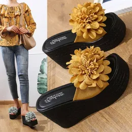 Size 34-43 large womens shoes 41 wide fat feet fashion thick flat flower 42 outside wear beach wedges fashion heightening shoes