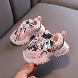 Fashionable children's sports shoes, soft soled toddler shoes for infants and young children, boys' autumn new style, girls' breathable mesh shoes
