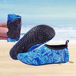 Quick-Dry Aqua Shoes for Parents and Children - Perfect for Beach, Swimming, and Indoor Use - Qianjiang adult aqua shoes in Sizes 28-36 (#P230605)