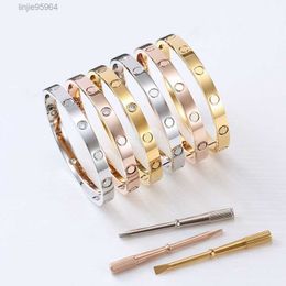 Bangle Woman Stainless Steel Screwdriver Couple Love Bracelet Mens Fashion Jewellery Valentine Day for Girlfriend Accessories Wholesalew1b7