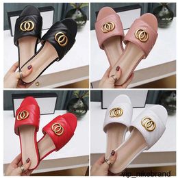 Designer Leather Slippers Women New products Loafer Flat summer luxury double letter luxury slippers soft comfortable non slip
