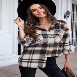 High Quality Fall Winter Clothes Stylish Ladies Shacket Plaid Jackets For Women AST2585462