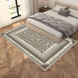 Carpets Reese Velvet Short Fleece Living Room Bedroom Foot Bed Rugs European High-end Vintage Pattern Bedside Sofa Floor Mats